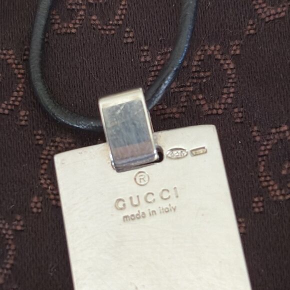 Gucci 925 Sterling Silver Capricorn Dog Tag Leather Cord Unisex Necklace in Box - Picture 3 of 7